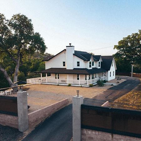 Wine Country Modern Farmhouse With Heated Pool, Hot Tub, Cybertruck El Paso de Robles Exterior foto